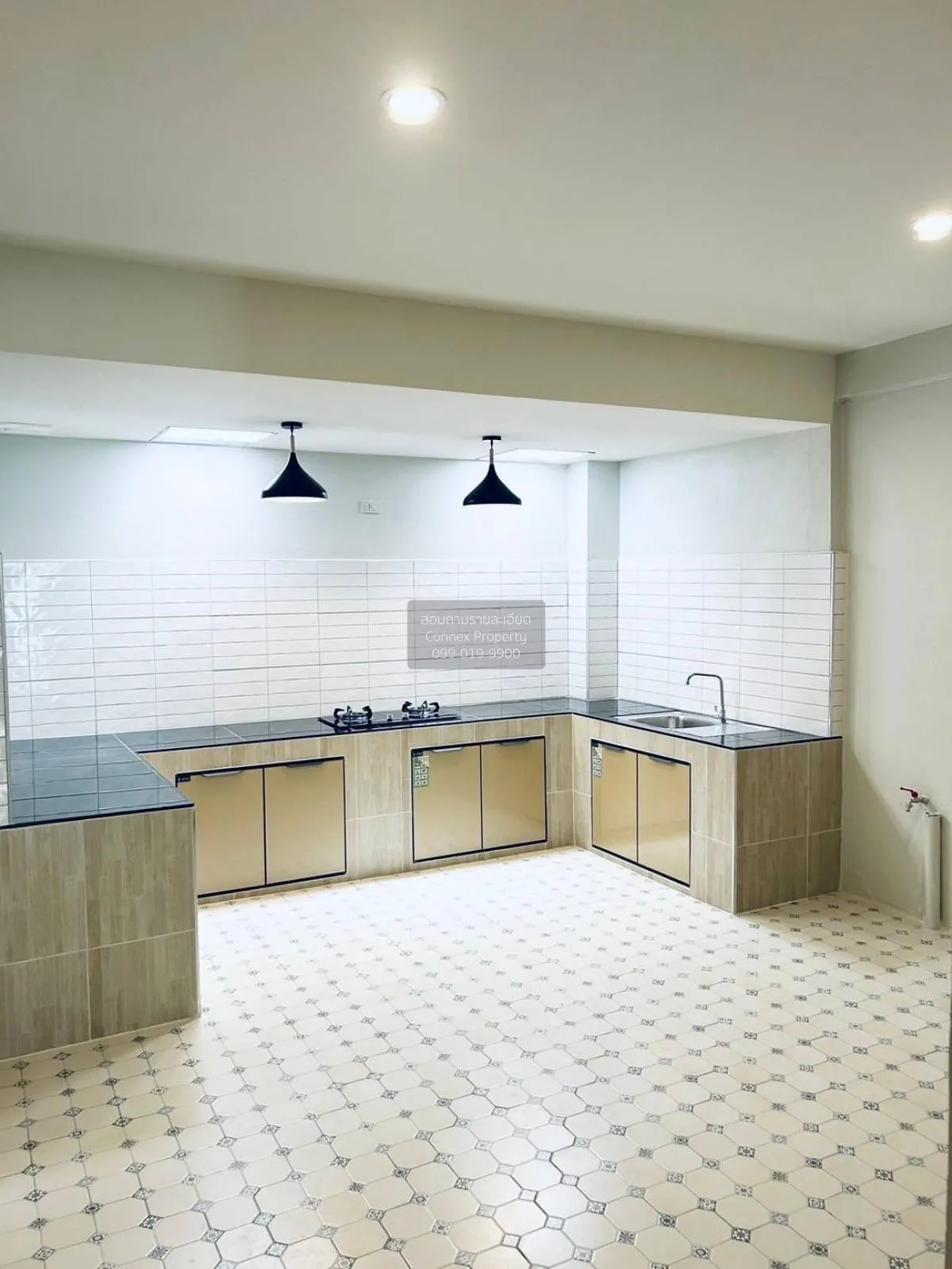 For Sale Townhouse/Townhome  , Bundit Home Don Mueang , newly ren 4