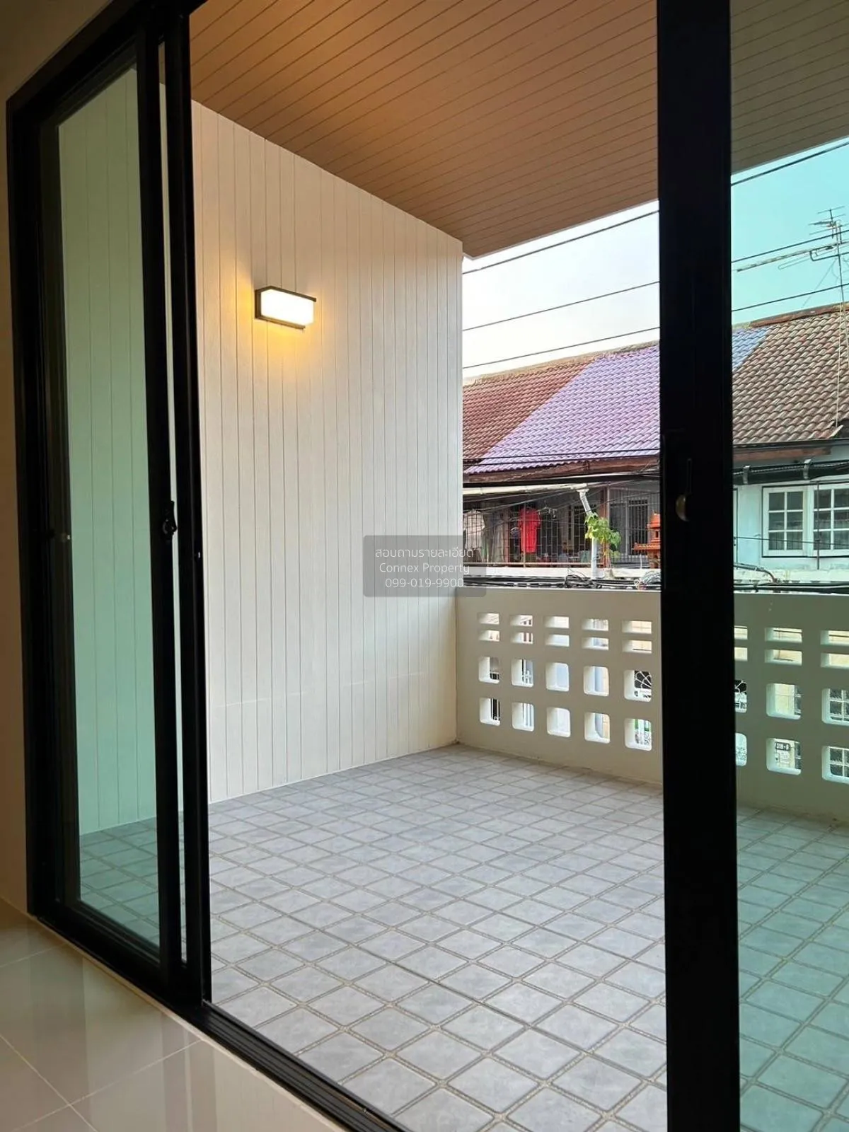 For Sale Townhouse/Townhome  , Bundit Home Don Mueang , newly ren
