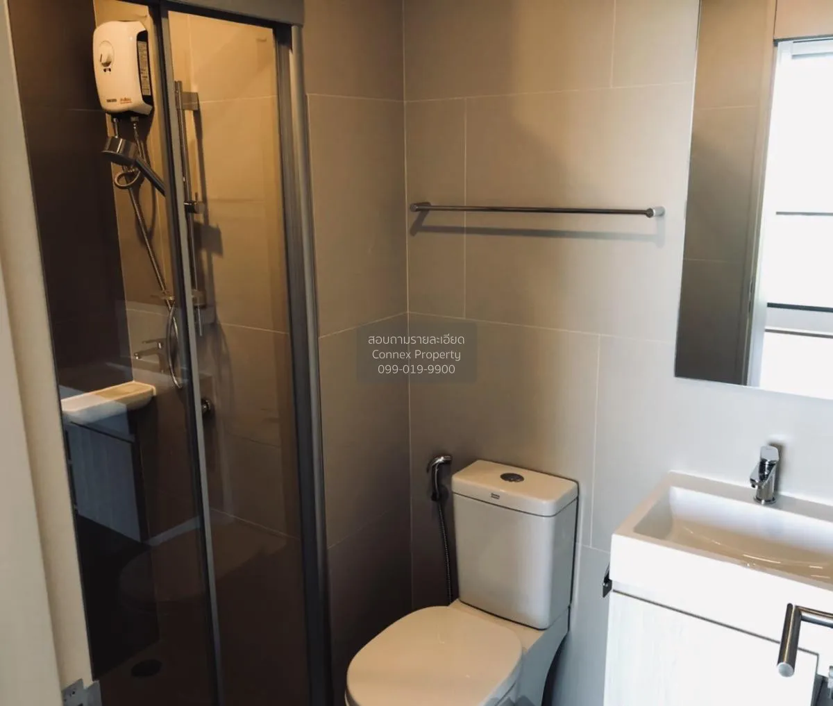 เช่าคอนโด  ลุมพินี สวีท เพชรบุรี - มักกะสัน MRT-เพชรบุรี มักกะสัน