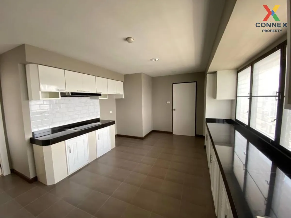 For Rent Condo , D.S. Tower 1 , MRT-Sukhumvit , Khlong Tan Nuea , 4