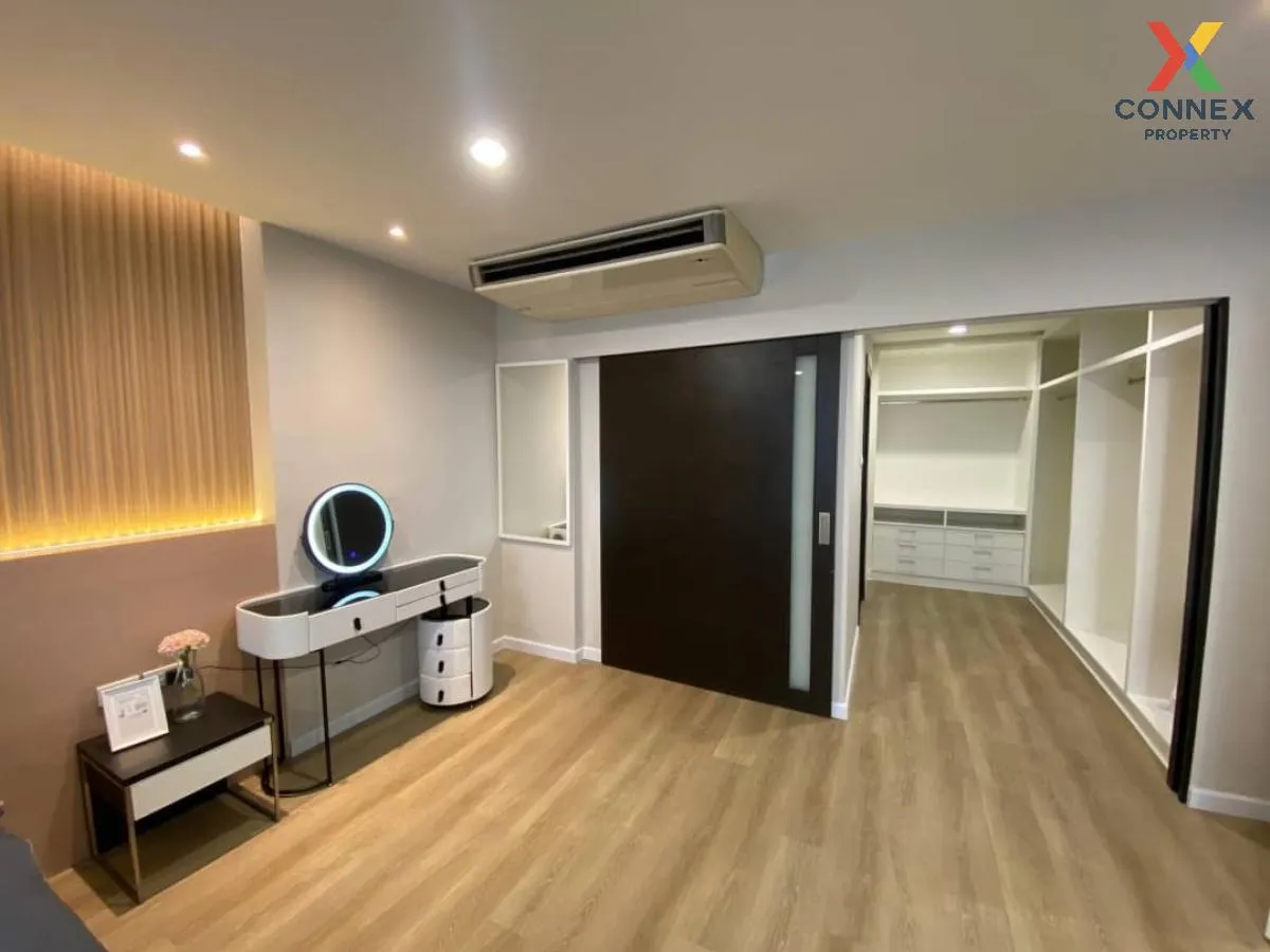 For Rent Condo , D.S. Tower 1 , MRT-Sukhumvit , Khlong Tan Nuea ,