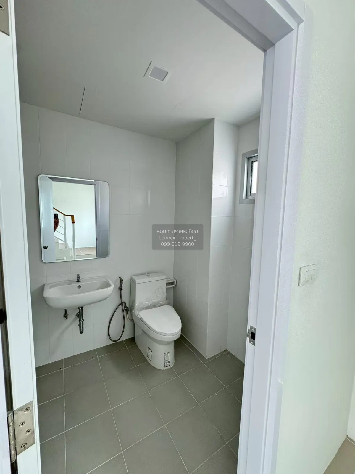 For Rent Commercial Building , Pruksa Avenue Nongmon Chonburi , H