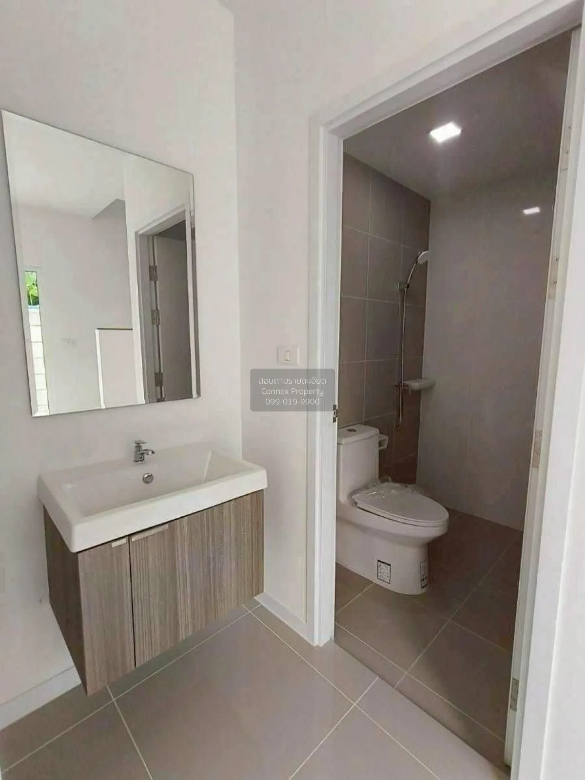 เช่าทาวน์เฮ้าส์/ทาวน์โฮม  เดอะ คอนเนค ประชาอุทิศ ในคลองบางปลากด พ