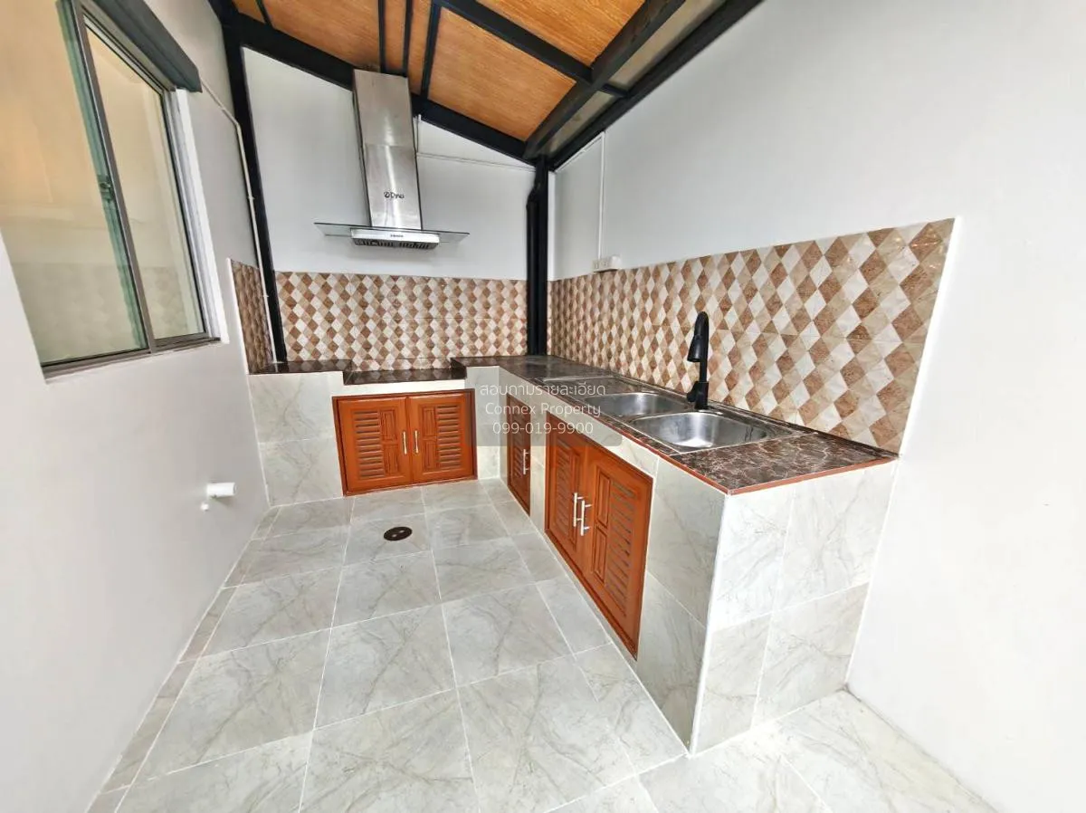For Sale Townhouse/Townhome  , Baan Pruksa 106 Bangpu - Tamru 2 ,