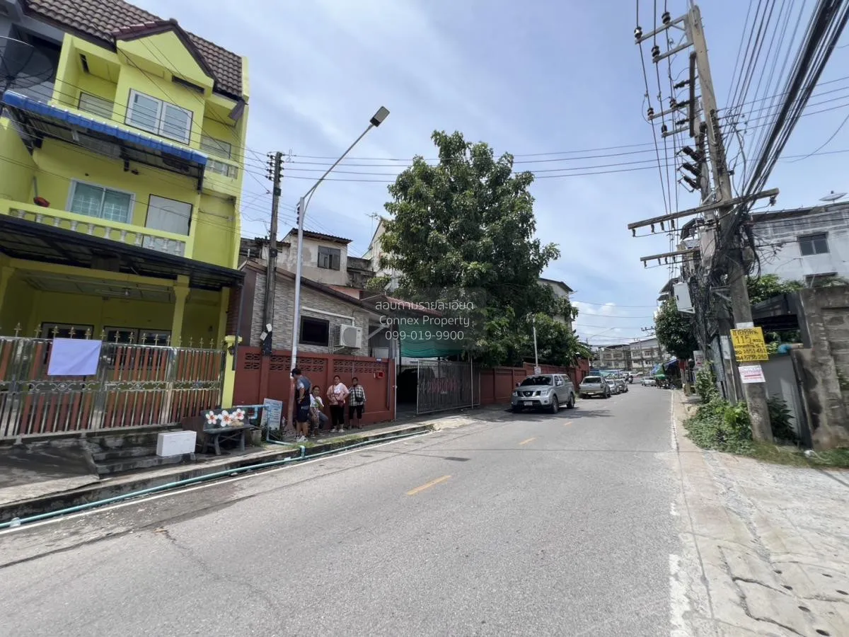 ขายอาคารพาณิชย์ 3 ชั้น ชั้นสูง หน้ากว้าง ตลาดกระทุ่มแบน กระทุ่มแบ 2