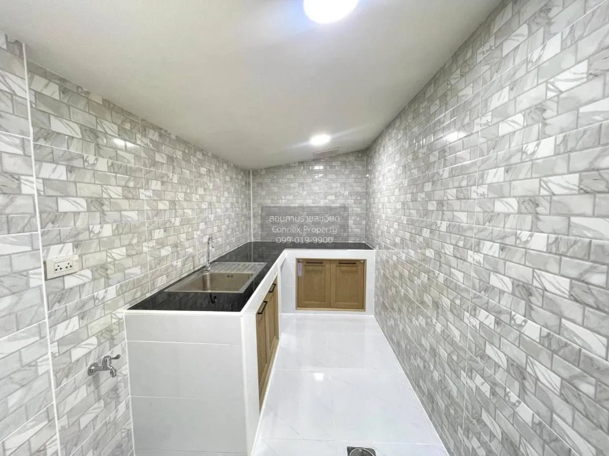 For Sale Townhouse , Sai Thong Niwet Village , newly renovated , 