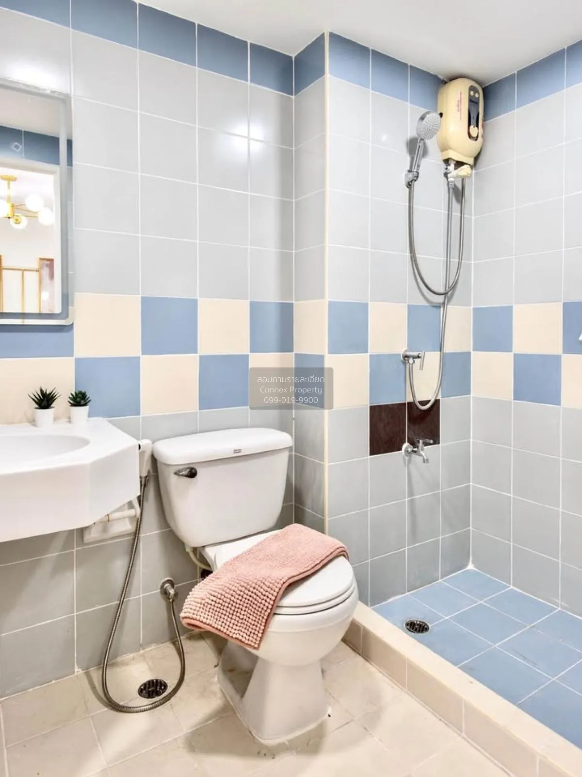 เช่าคอนโด  ลุมพินี เซ็นเตอร์ นวมินทร์ MRT-บางกะปิ (สายสีเหลือง) ค