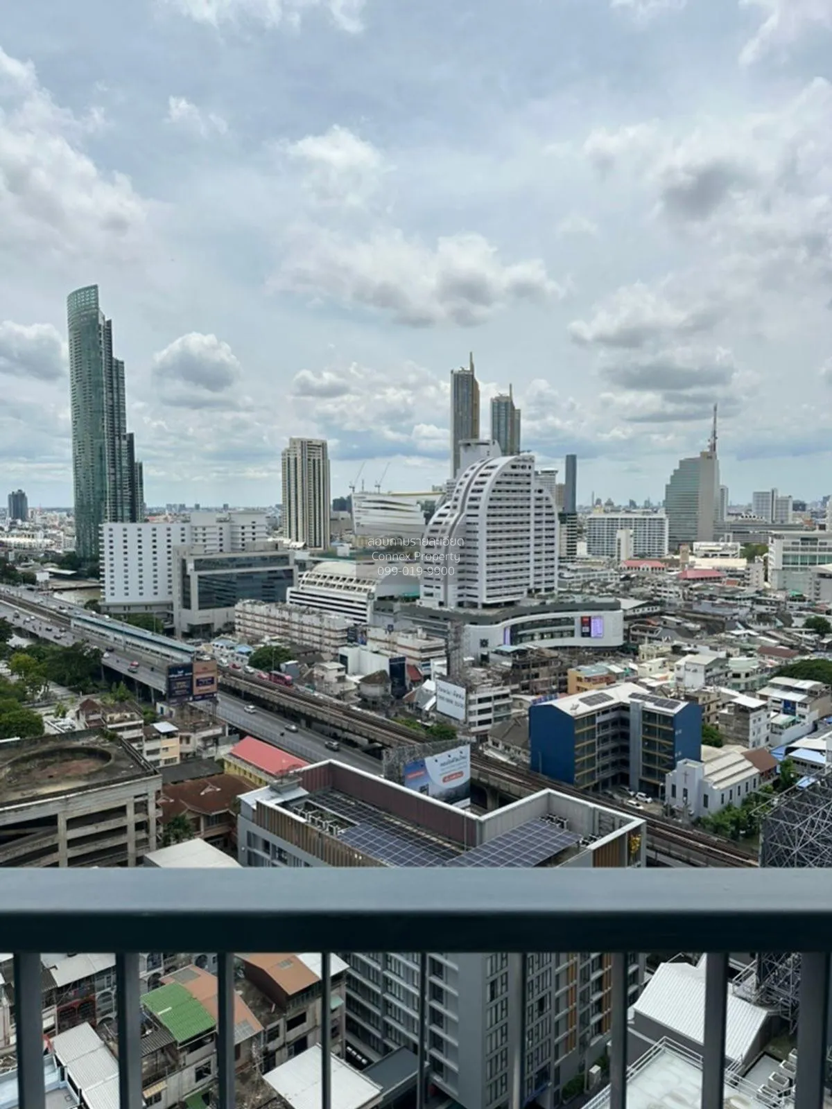 เช่าคอนโด  ริทึ่ม สาทร BTS-สะพานตากสิน ทุ่งมหาเมฆ เขต สาทร กรุงเท