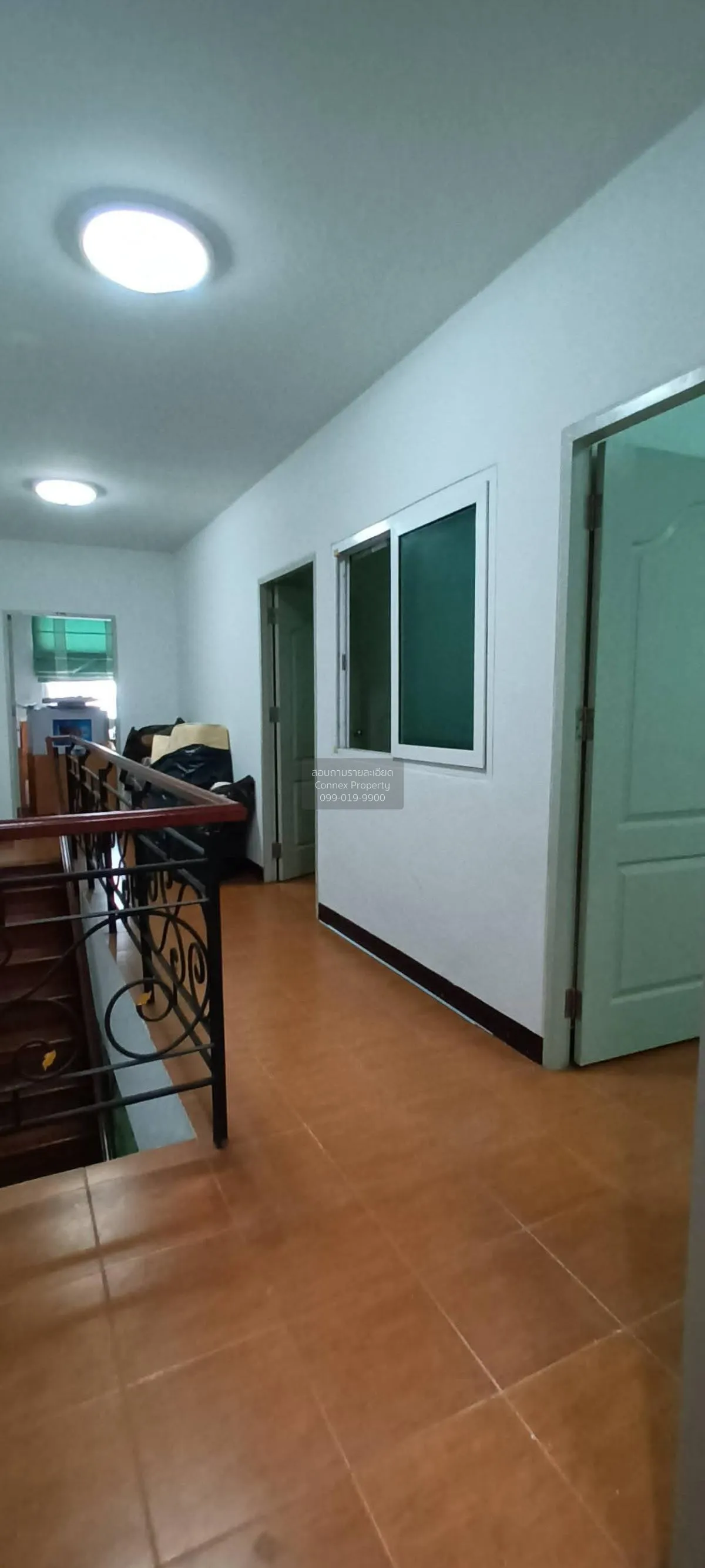 ขายทาวน์เฮ้าส์/ทาวน์โฮม  บ้านนิรันดร์สิริ ร่มเกล้า - สุวรรณภูมิ ค