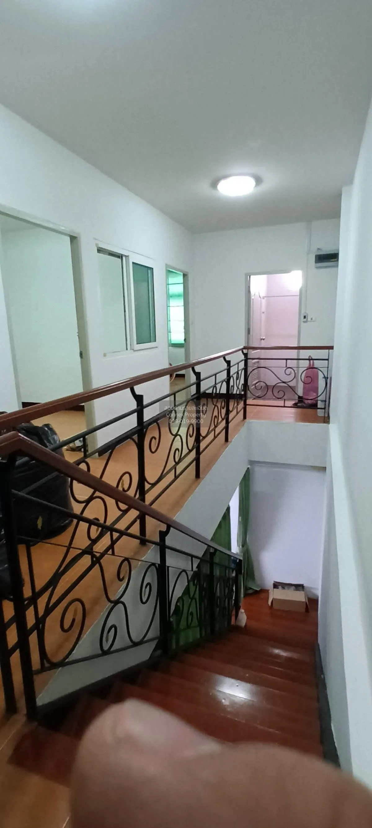 ขายทาวน์เฮ้าส์/ทาวน์โฮม  บ้านนิรันดร์สิริ ร่มเกล้า - สุวรรณภูมิ ค