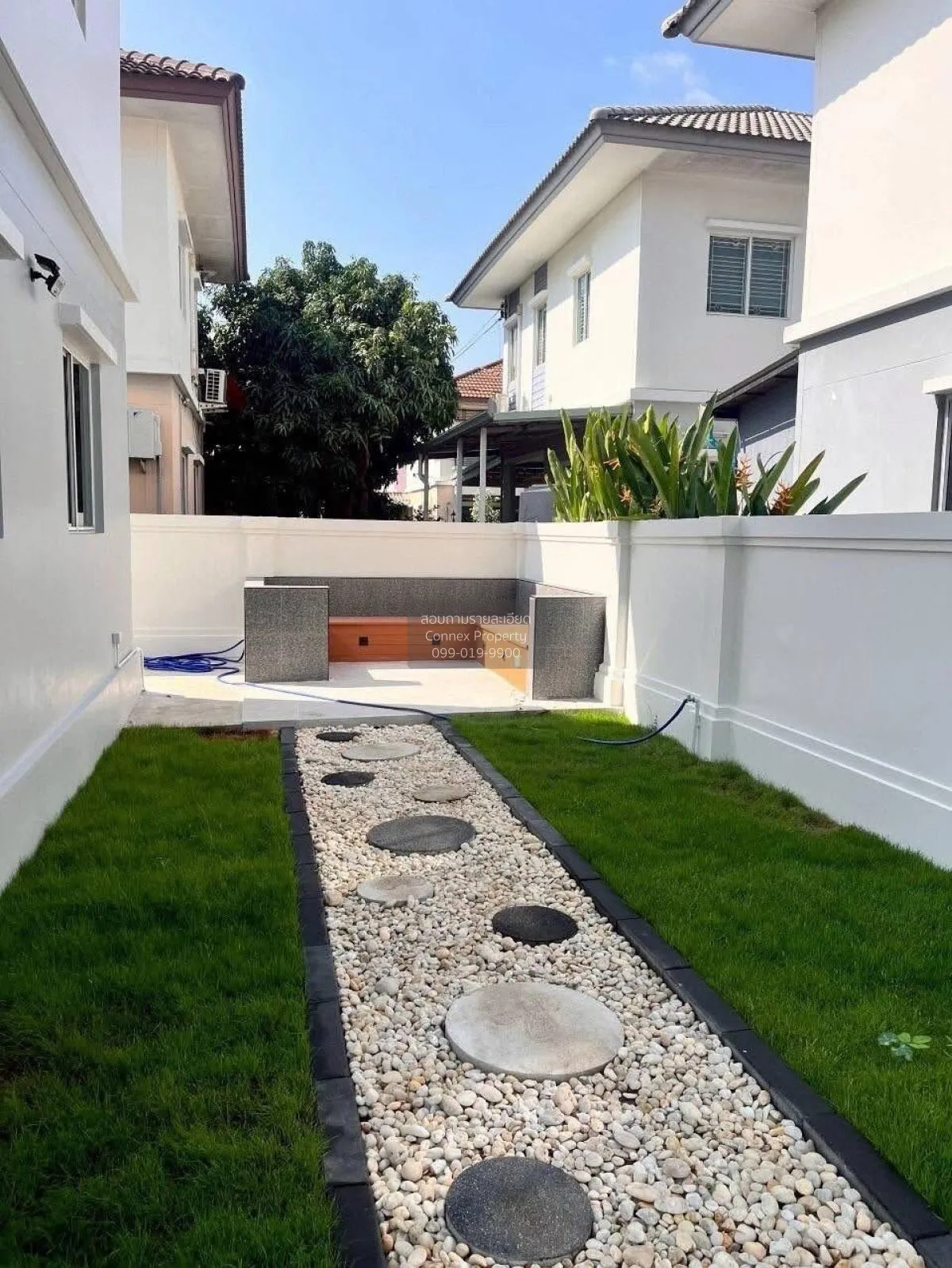 For Sale House , Pruksa Village 5 Wongwaen - Rattanathibet , newl 2