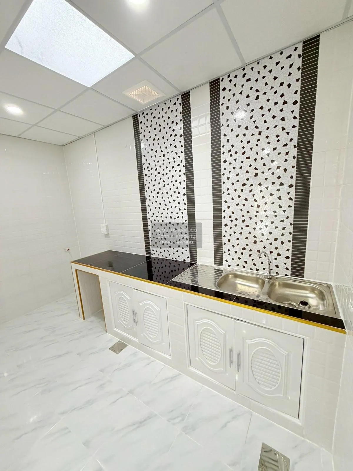 ขายทาวน์เฮ้าส์/ทาวน์โฮม  บ้านมารวย บางเขน 1 หน้ากว้าง รีโนเวทใหม่