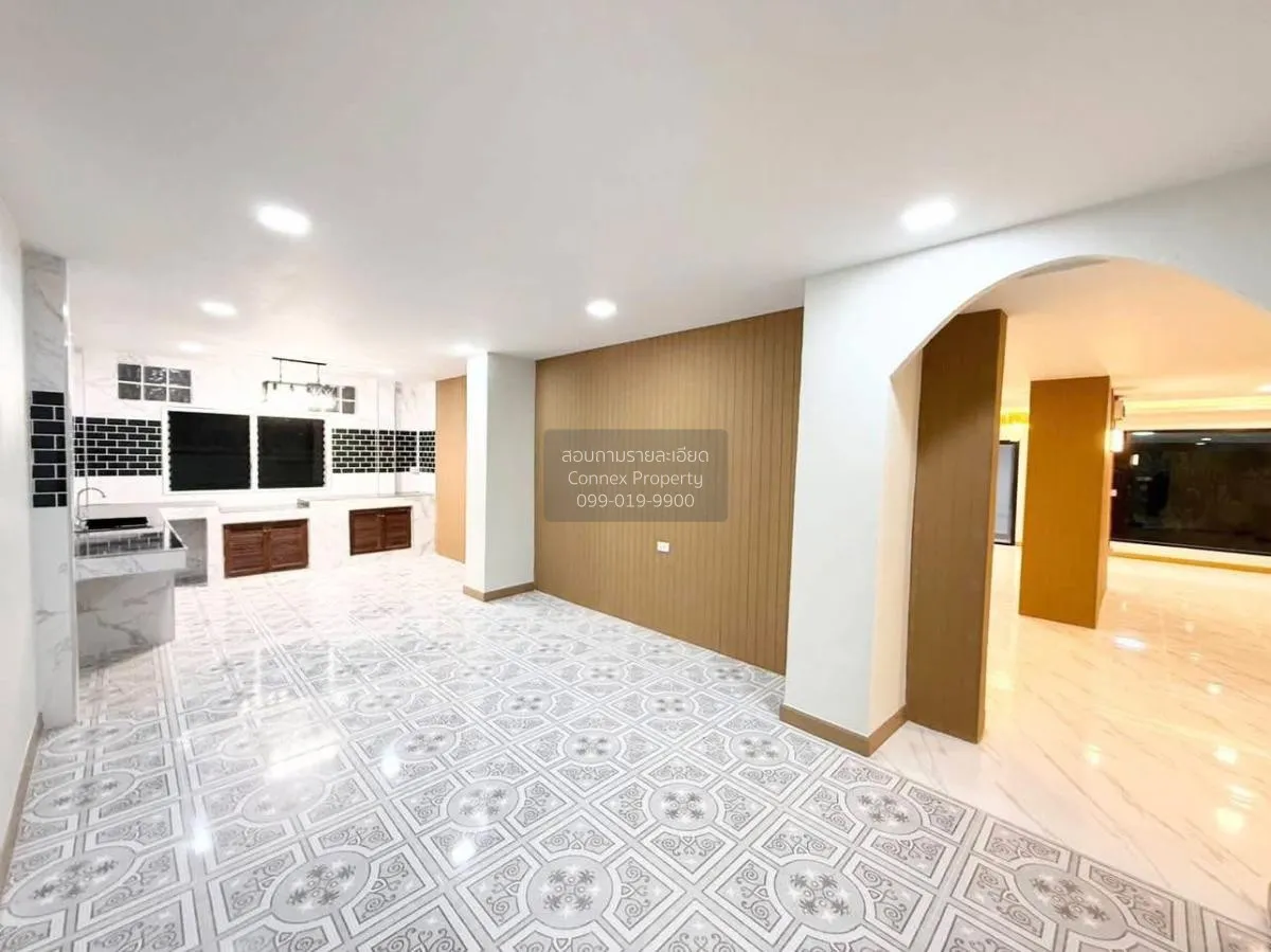 ขายบ้าน  เพชรมณฑลกรีน บางบอน 5 หน้ากว้าง รีโนเวทใหม่ หนองแขม เขต 