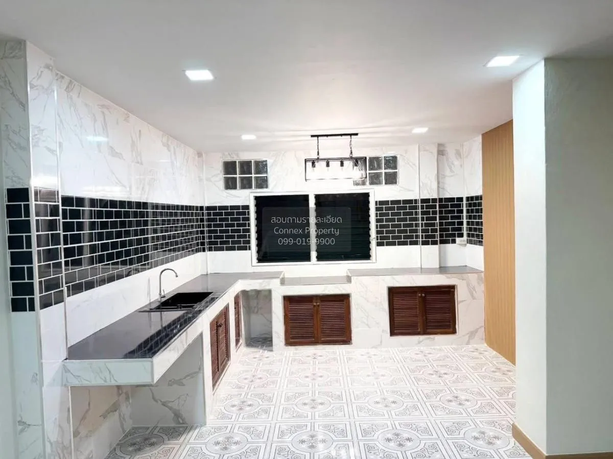 ขายบ้าน  เพชรมณฑลกรีน บางบอน 5 หน้ากว้าง รีโนเวทใหม่ หนองแขม เขต 