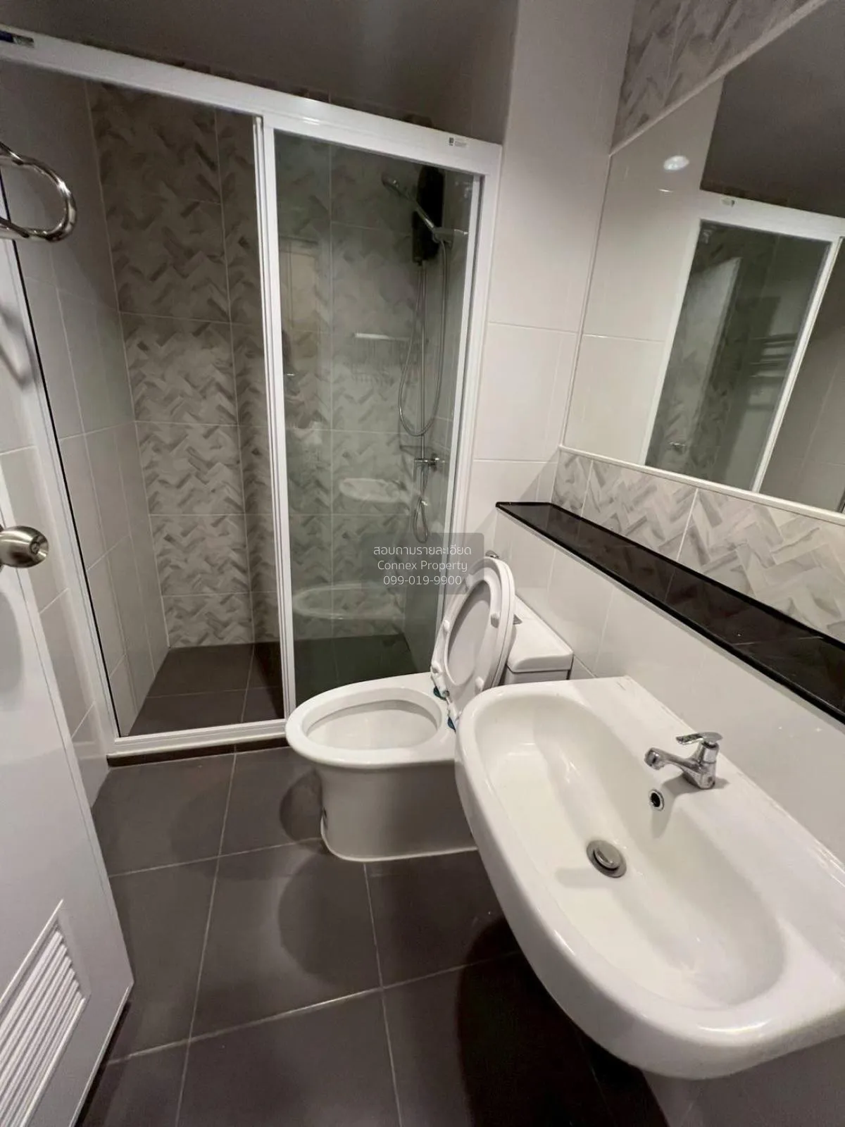 เช่าคอนโด  รีเจ้นท์ โฮม บางนา (โครงการใหม่) บางนา เขต บางนา กรุงเ