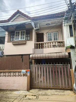 ขายหมู่บ้านณรงค์สุข ซอยนนทบุรี 6 ตลาดขวัญ เมืองนนทบุรี นนทบุรี CX-133074