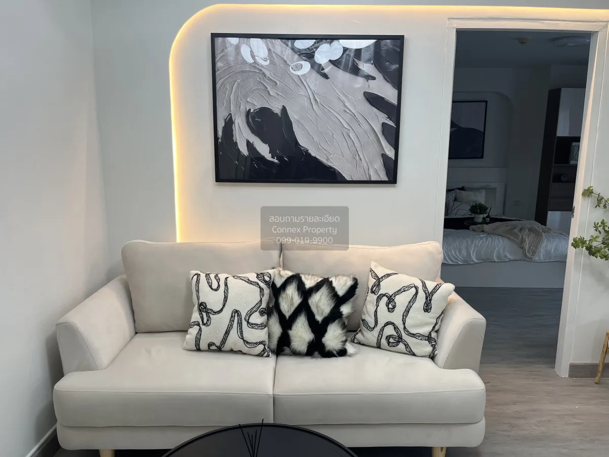 For Sale Condo , Kensington Bearing , newly renovated , BTS-Beari 1