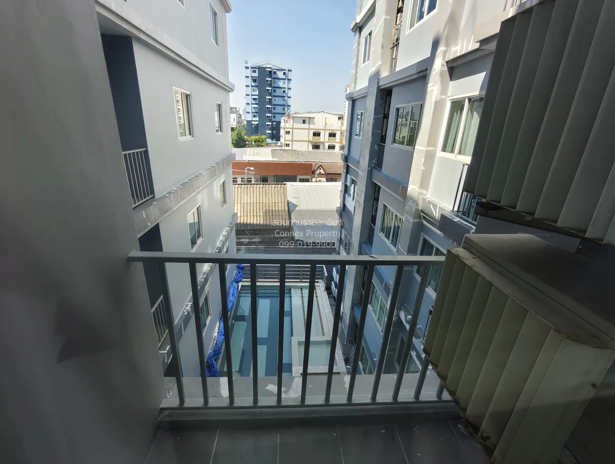 For Sale Condo , Kensington Bearing , newly renovated , BTS-Beari