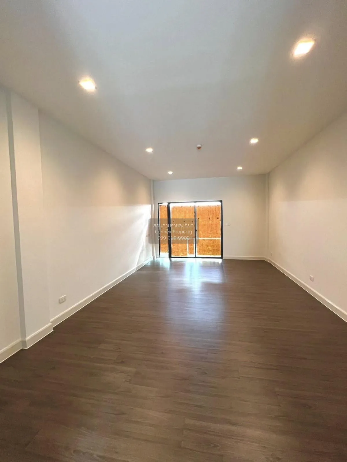 ขายอาคารพาณิชย์  เวิร์คเพลส เพชรเกษม 81-2 หนองแขม เขต หนองแขม กรุ