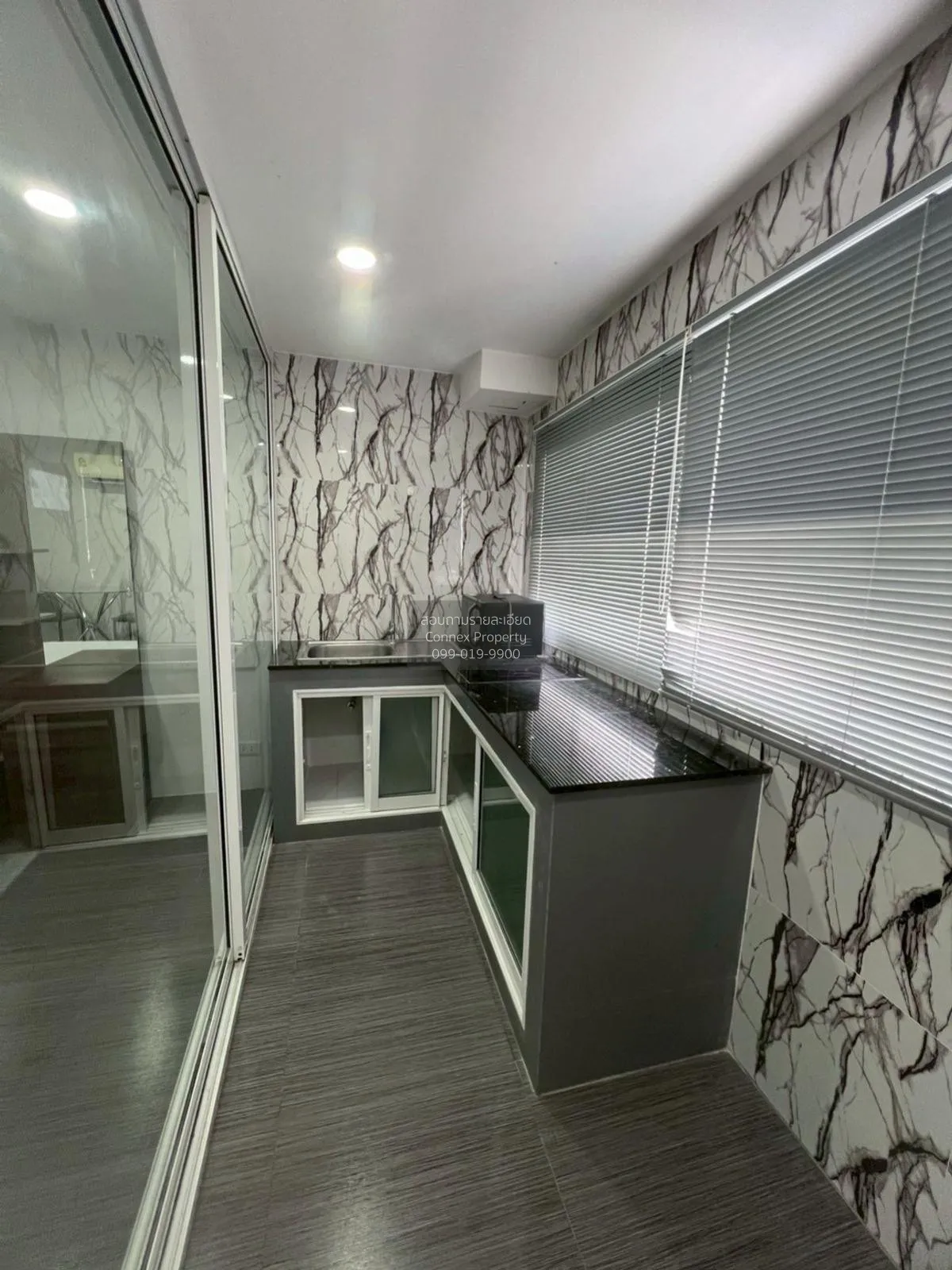 เช่าคอนโด  ไอทีเอฟ สีลม พาเลส BTS-ช่องนนทรี สุริยวงศ์ เขต บางรัก 