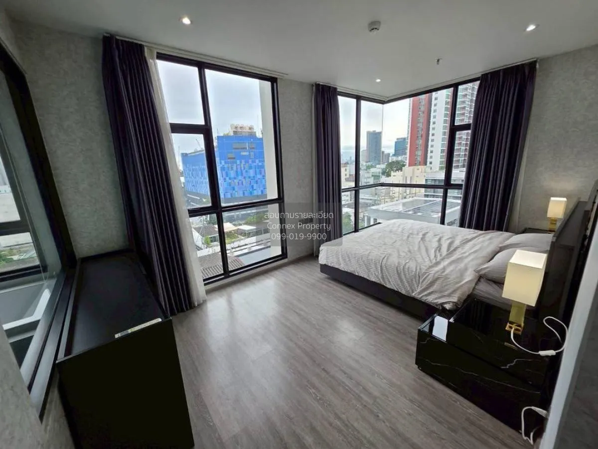 For Rent Condo , RHYTHM Ekkamai , nice view , corner unit , wide 