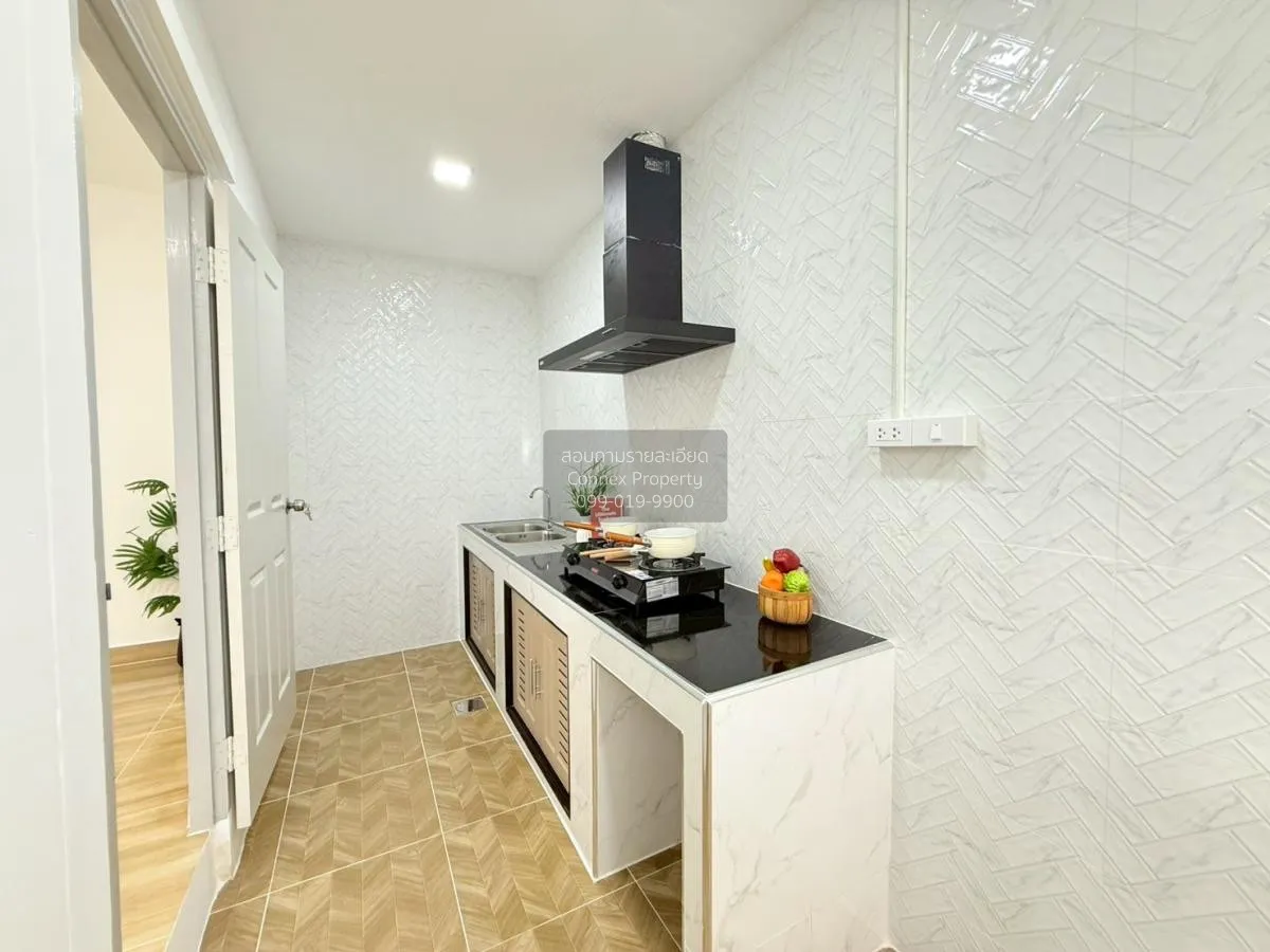 For Sale Townhouse/Townhome  , Phanason Villa Nimitmai , wide fro