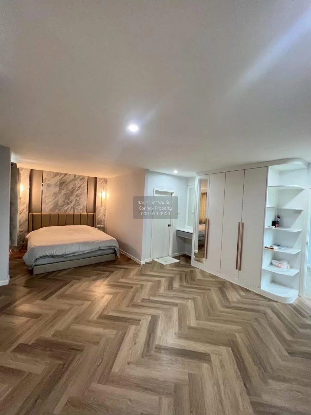 For Sale The Pana Petchkasem-Sai 3 , corner unit , wide frontage 