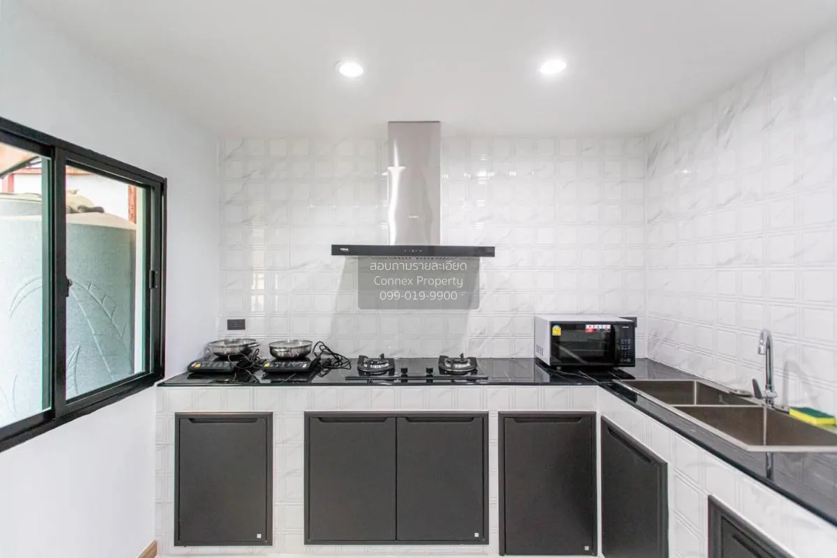 เช่าวิลล่าหรูสระว่ายน้ำส่วนตัว ดีไซน์ทันสมัย ดินแดง เขต ดินแดง กร