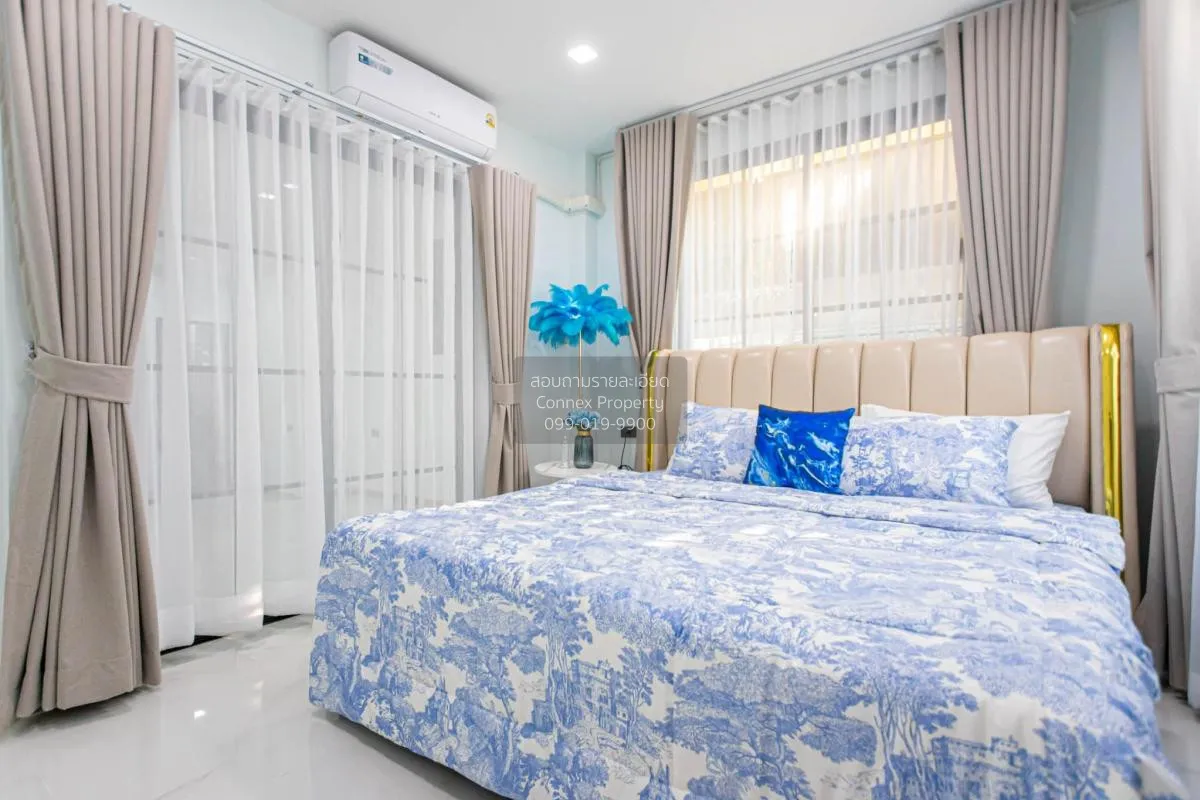 เช่าวิลล่าหรูสระว่ายน้ำส่วนตัว ดีไซน์ทันสมัย ดินแดง เขต ดินแดง กร