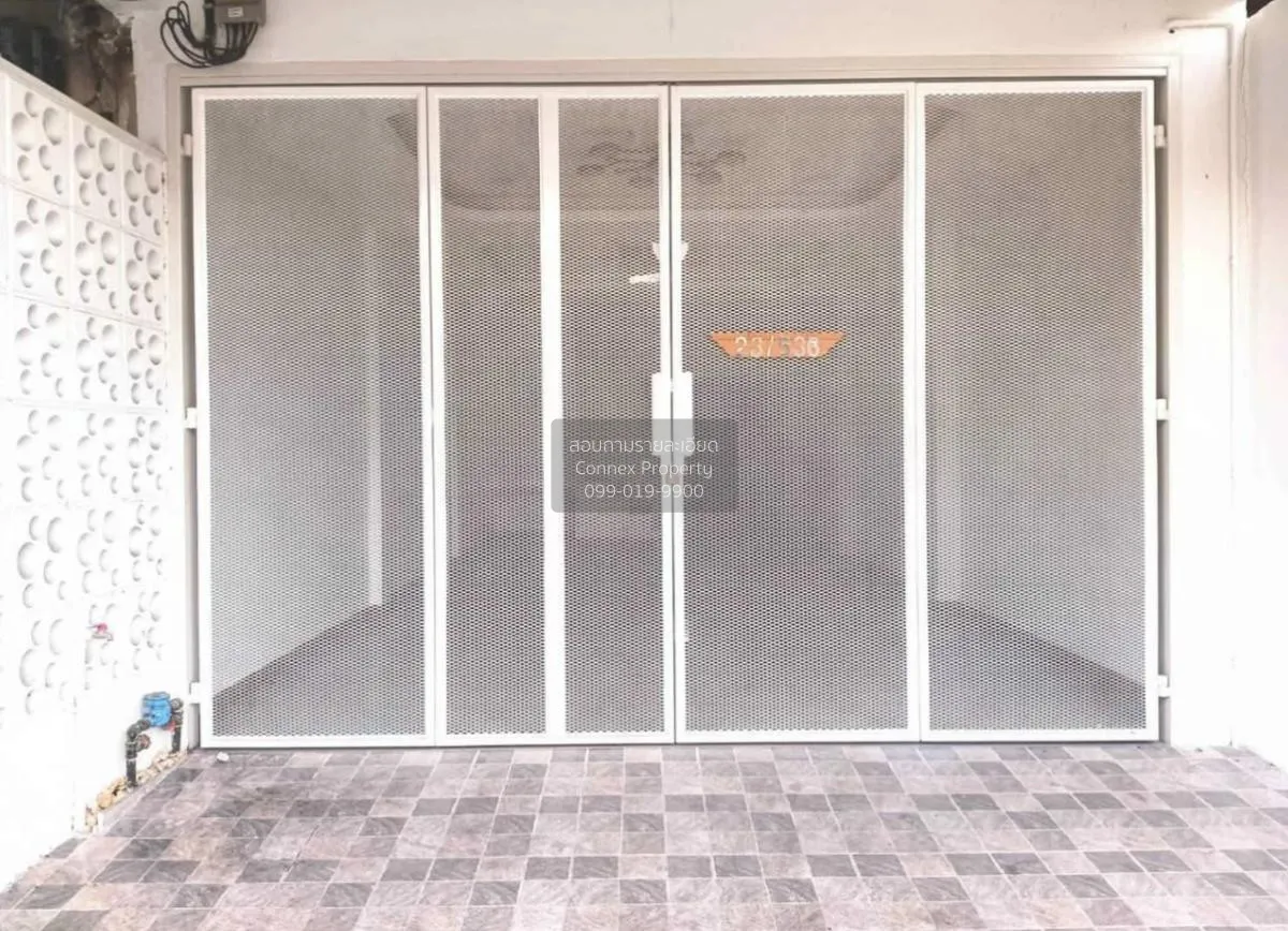 For Sale Townhouse/Townhome  , Yusuk Village , newly renovated ,  2