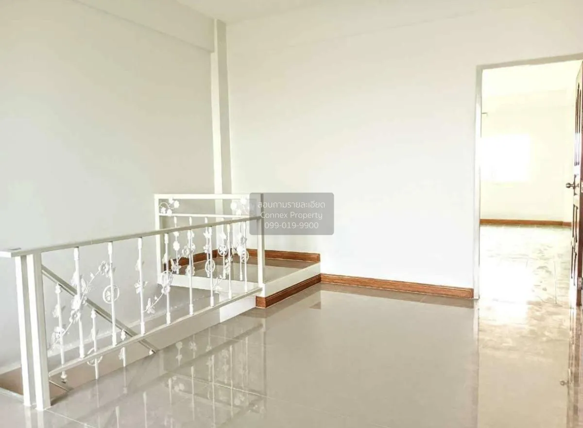For Sale Townhouse/Townhome  , Yusuk Village , newly renovated , 