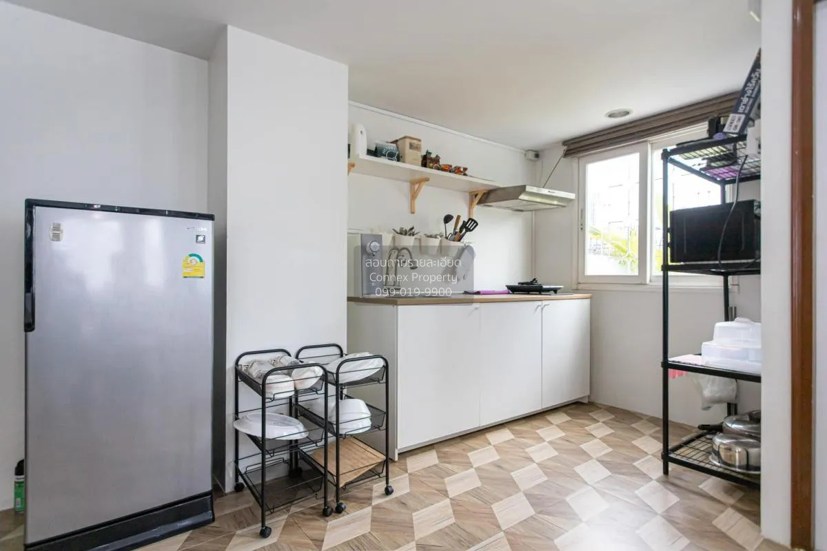 For Rent Modern Luxury Private Pool villa @Ratchada , Ratchadaphi