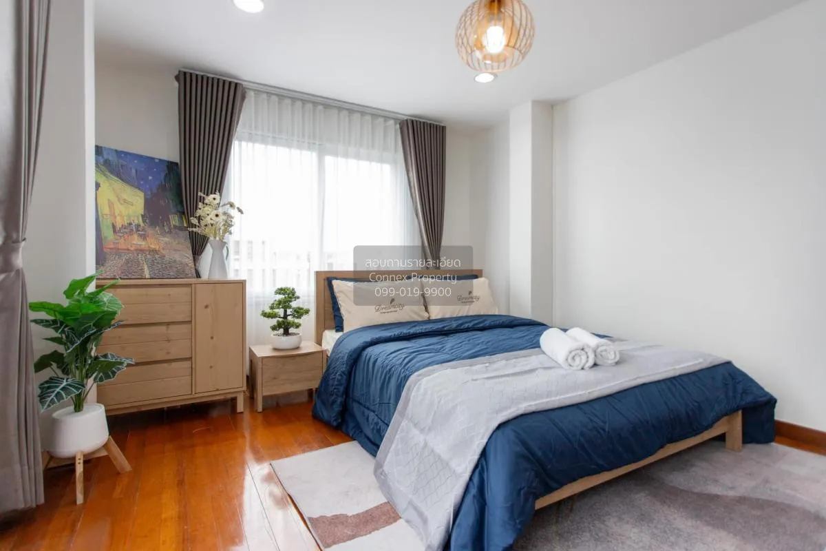 For Rent Modern Luxury Private Pool villa @Ratchada , Ratchadaphi