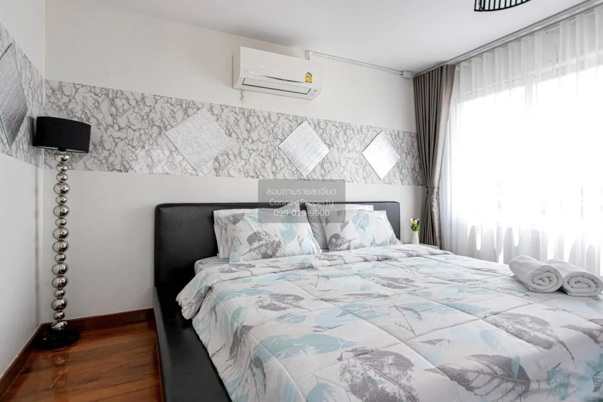 For Rent Modern Luxury Private Pool villa @Ratchada , Ratchadaphi