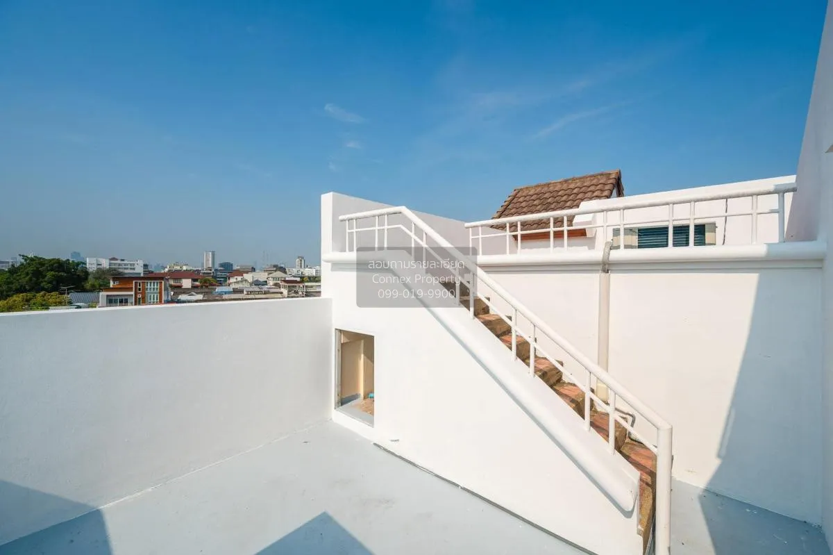 For Rent Modern Luxury Private Pool villa @Ratchada , Ratchadaphi