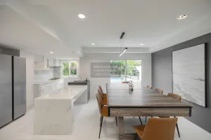 เช่าวิลล่าหรูสระว่ายน้ำส่วนตัว ดีไซน์ทันสมัย @รัชดาภิเษก รัชดาภิเษก เขต ดินแดง กรุงเทพ CX-133336