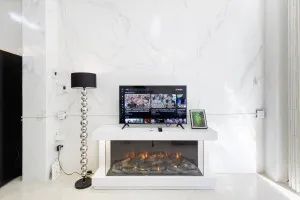 For Rent Building next to MRT Sam Yot, Wang Burapha Phirom , Phra Nakhon , Bangkok , CX-133337