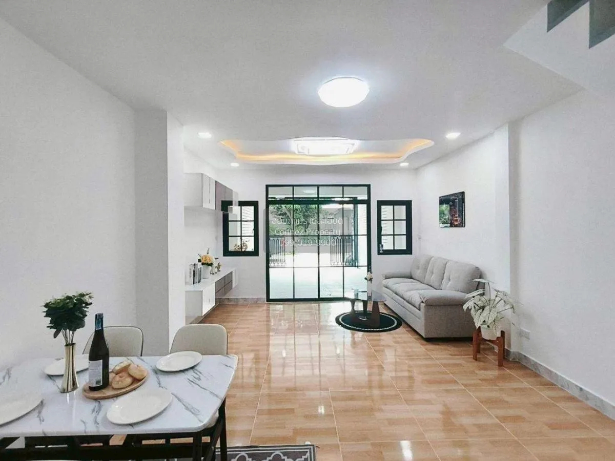 ขายทาวน์เฮ้าส์/ทาวน์โฮม  เมืองประชา รามอินทรา รีโนเวทใหม่ สามวาตะ