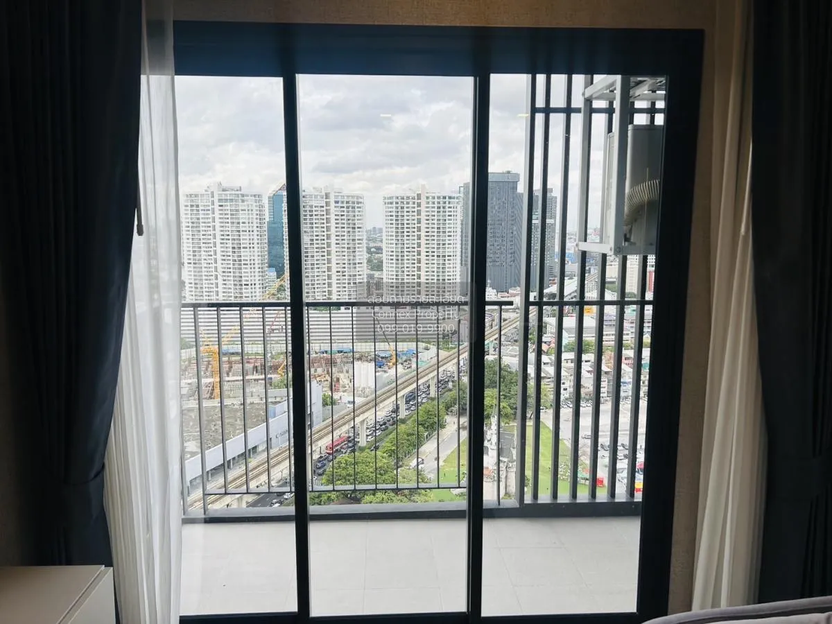 เช่าคอนโด  ไลฟ์ พหล - ลาดพร้าว ชั้นสูง ห้องมุม รีโนเวทใหม่ จตุจัก