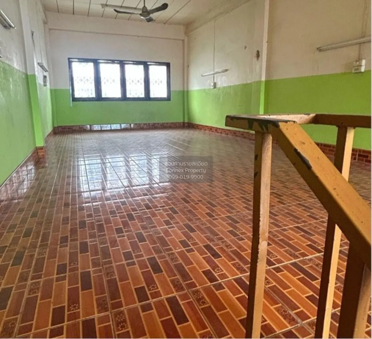 ขายทาวน์เฮ้าส์/ทาวน์โฮม  บ้านศรีเพชร เพชรเกษม 106 หนองค้างพลู เขต