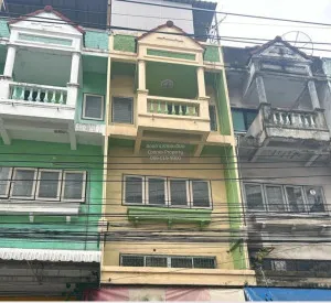 ขายทาวน์เฮ้าส์/ทาวน์โฮม  บ้านศรีเพชร เพชรเกษม 106 หนองค้างพลู เขต หนองแขม กรุงเทพ CX-133489