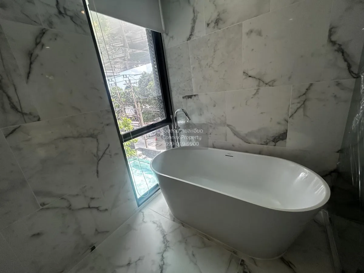 ขายคอนโด  168 สุขุมวิท 36 พระโขนง เขต คลองเตย กรุงเทพ CX-133553