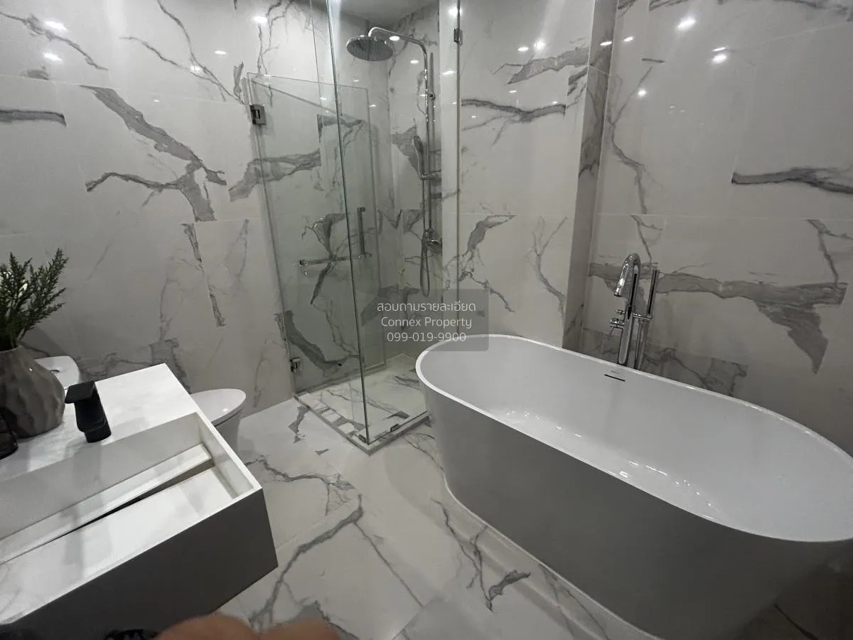 ขายคอนโด  168 สุขุมวิท 36 พระโขนง เขต คลองเตย กรุงเทพ CX-133554