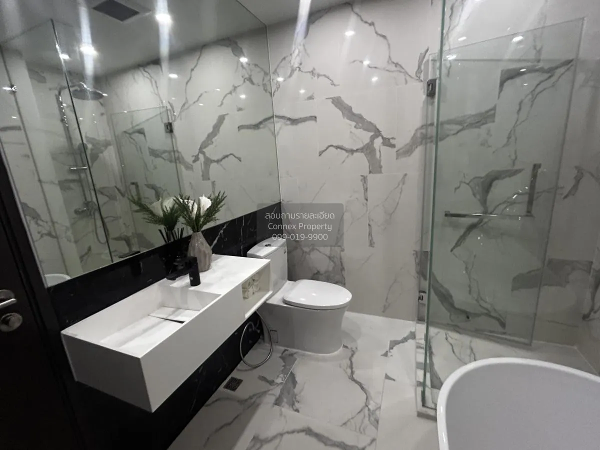 ขายคอนโด  168 สุขุมวิท 36 พระโขนง เขต คลองเตย กรุงเทพ CX-133554