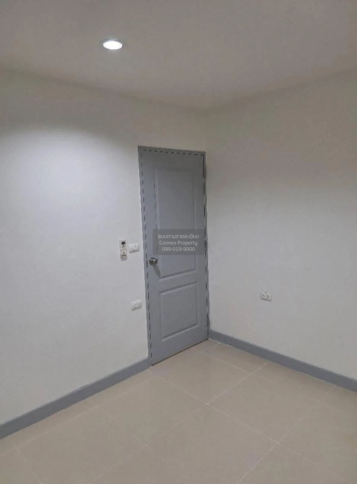 For Sale Townhouse/Townhome  , I Leaf Prime Rama 2 km.14 , wide f