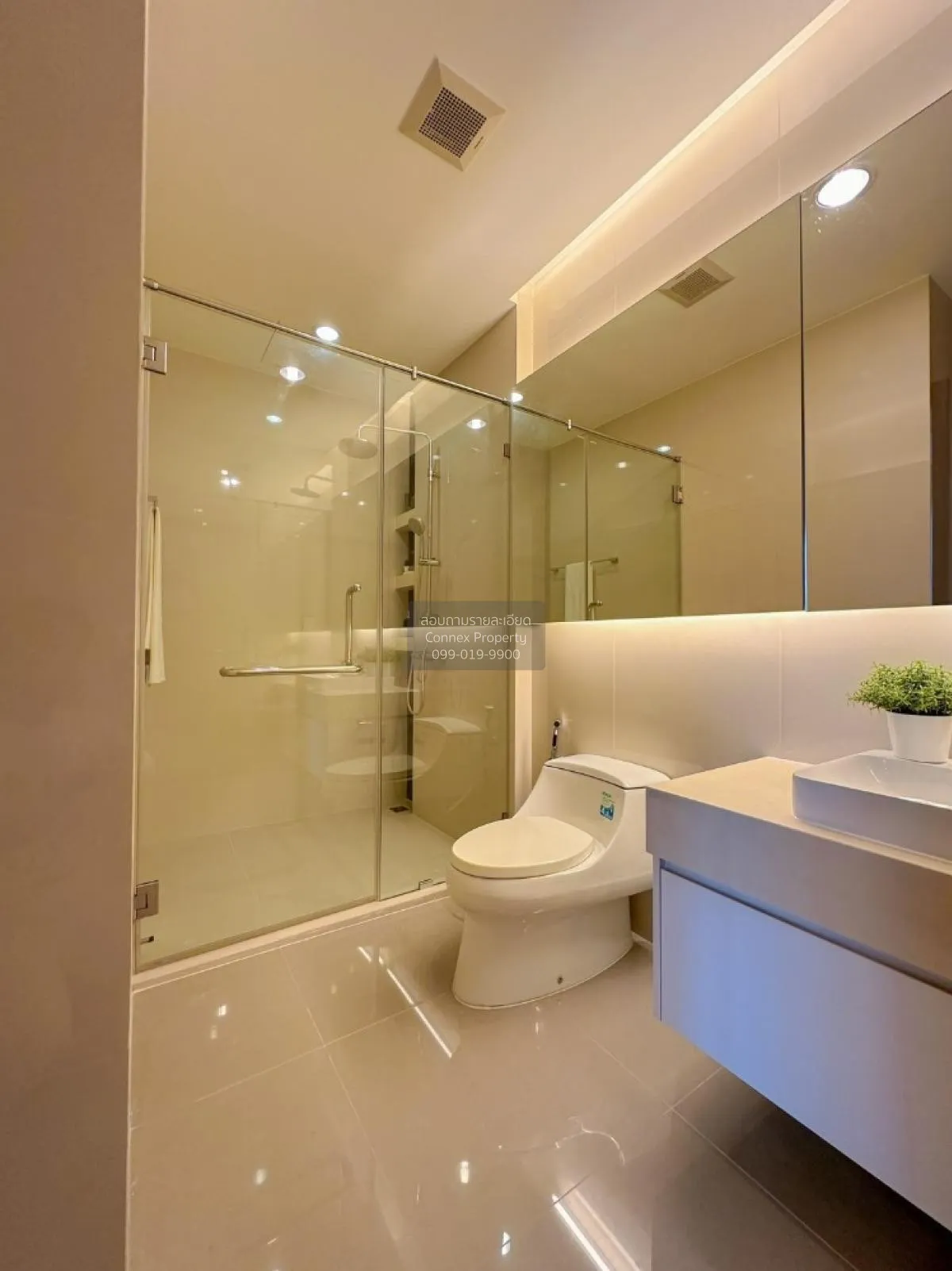 For Rent Condo , Menam Residences , BTS-Saphan Taksin , Wat Phray 4