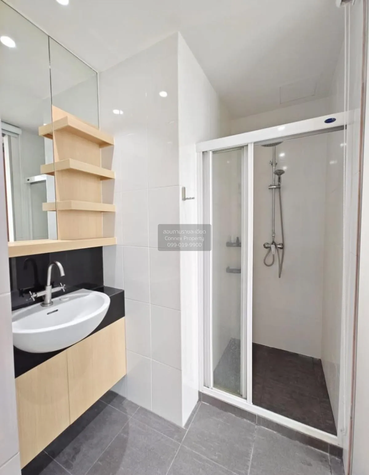 เช่าคอนโด  เดอะ ไฮท์ ทองหล่อ BTS-ทองหล่อ คลองเตยเหนือ เขต วัฒนา ก