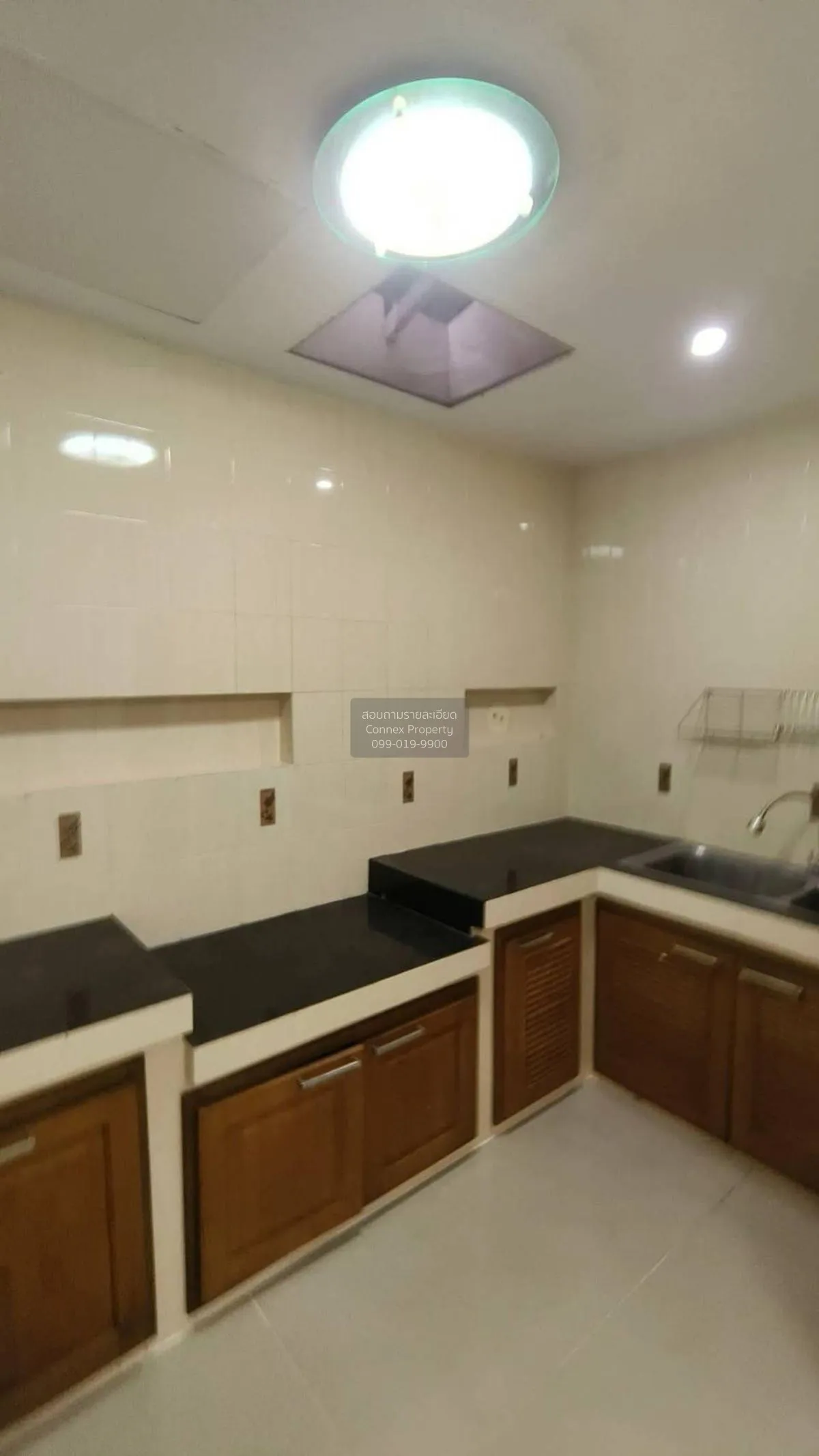 For Sale Townhouse/Townhome  , Baan Fah Rangsit, Khlong 4 , Bueng