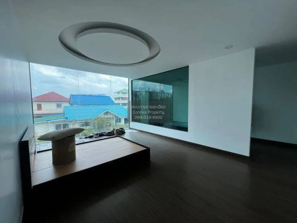 ขายบ้านเดี่ยว 3 ชั้น หลังมุม ลาดพร้าววังหิน ลาดพร้าว เขต ลาดพร้าว