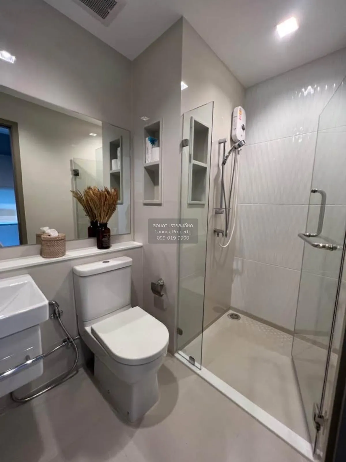 For Rent Condo , Life Asoke - Rama 9 , MRT-Phra Ram 9 , Makkasan 